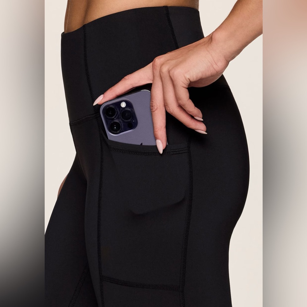 RBX Active Tech Flex Ultra Hold Capri NWT